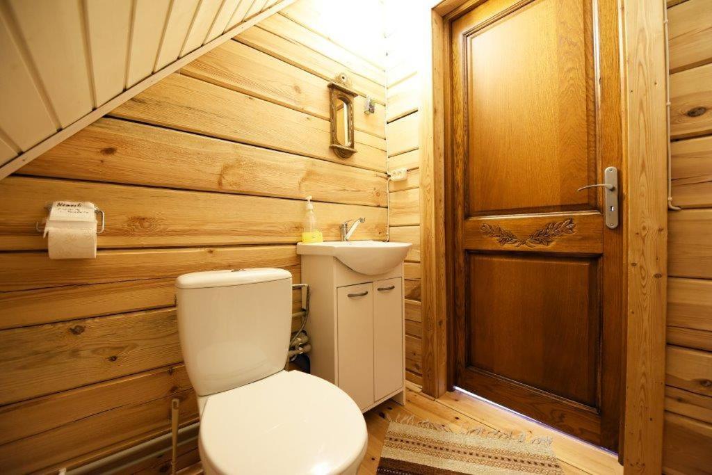 Ferienwohnung Judbidzi Pape Exterior foto
