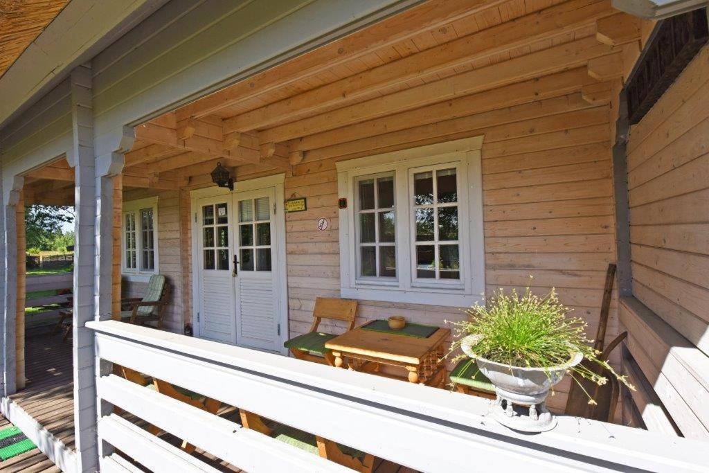 Ferienwohnung Judbidzi Pape Exterior foto